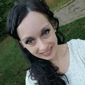 Meet your Posher, Krisztina